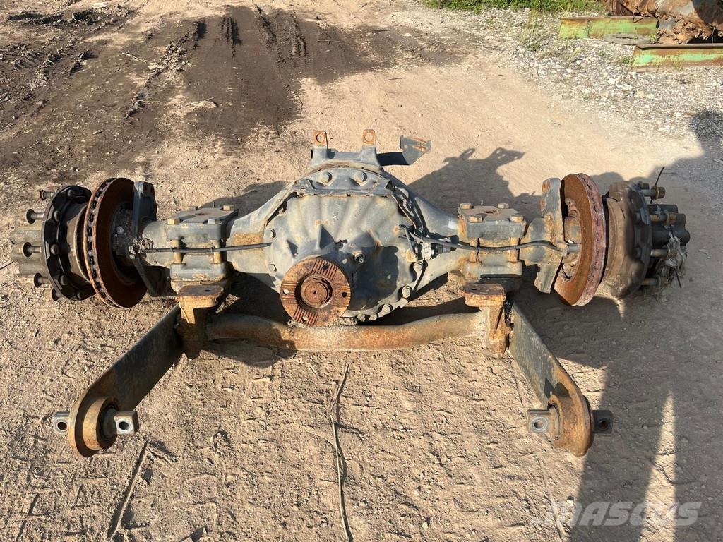 Mercedes-Benz HL 6/3 DCLS - 13 / 2,846 Axles