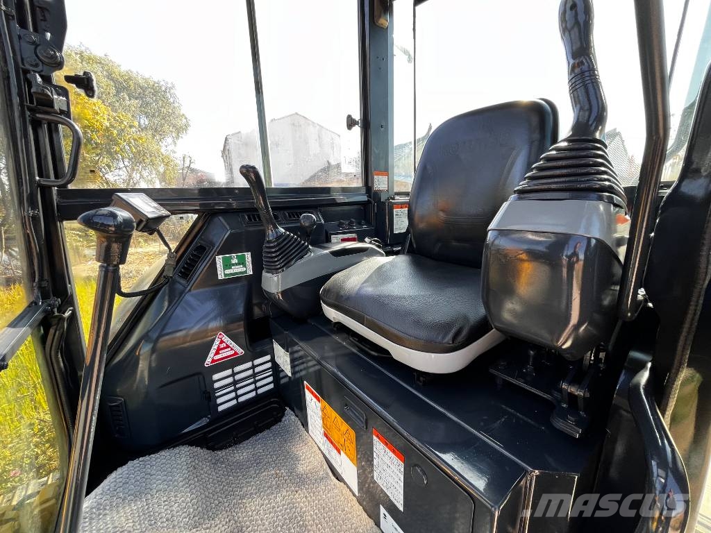 Komatsu PC 40 MR Excavadoras sobre orugas