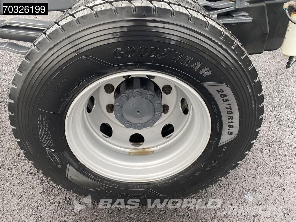 DAF XB 230 4X2 NEW! 16T chassis 326cm Manual Airco Eur Camiones con chasís y cabina