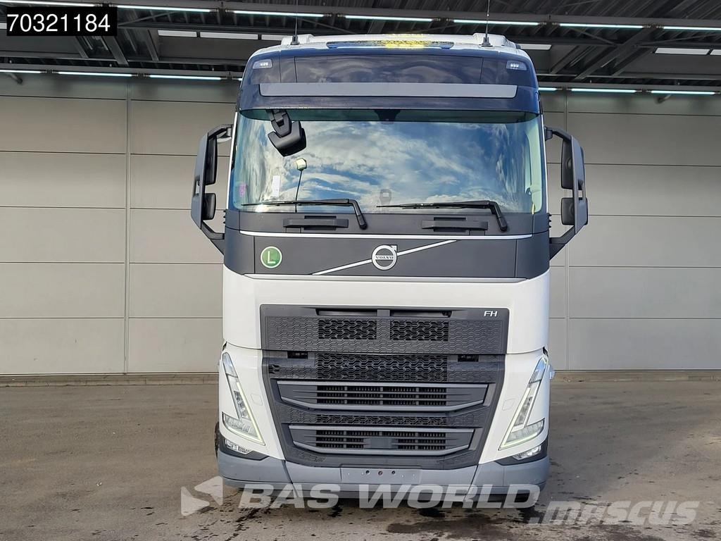 Volvo FH 460 4X2 VEB+ 2xTanks Cavalos mecânicos
