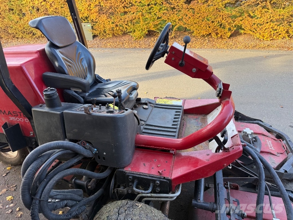 Toro GROUNDSMASTER 3500D 骑乘式割草机