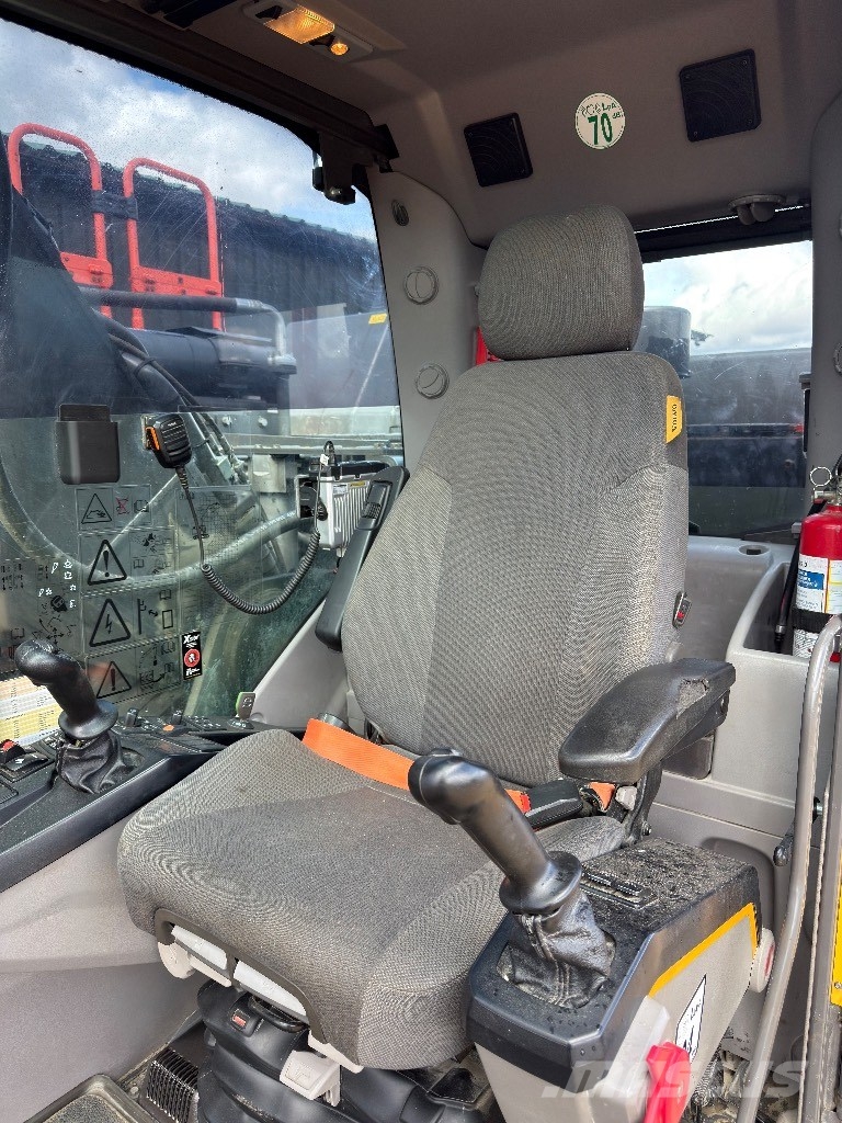 Volvo EC 300 EL Lánctalpas kotrók
