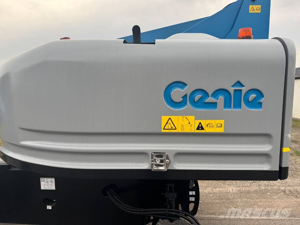 Genie S 45 Iseliikuvad poomtõstukid