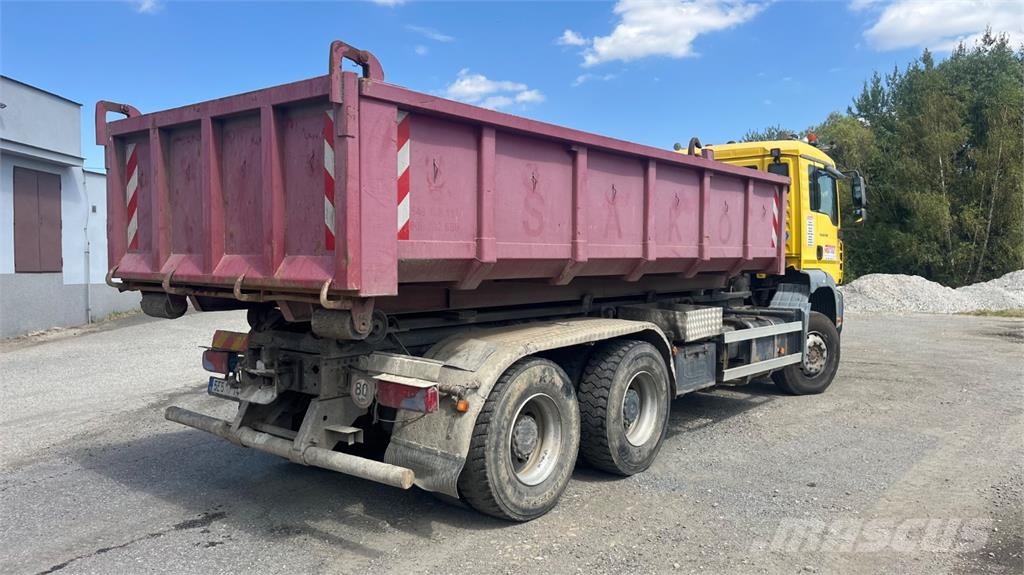 MAN TGA 26.350 6X4 شاحنات بمقصورة وهيكل