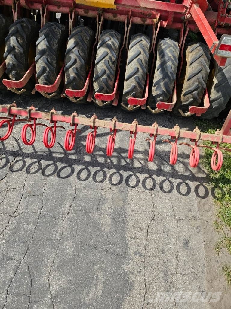 Väderstad VADERSTAD RAPID RDA 600 Mechanické sejačky