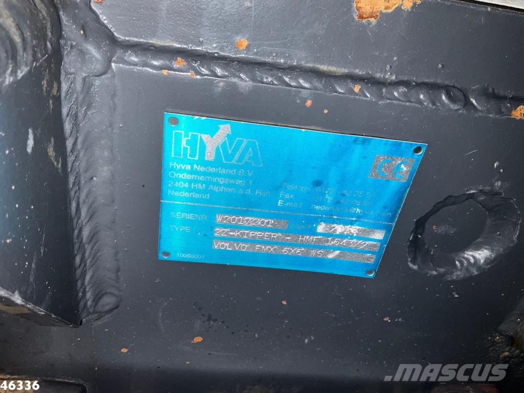 Volvo FMX 460 6x6 Euro 6 HMF 16 Tonmeter Z-kraan شاحنات قلابة