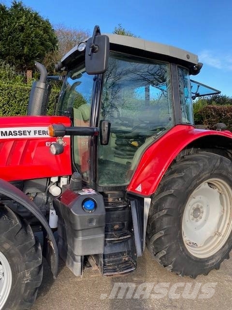 Massey Ferguson 6612 Dyna-4 with Cab Suspension Traktoren
