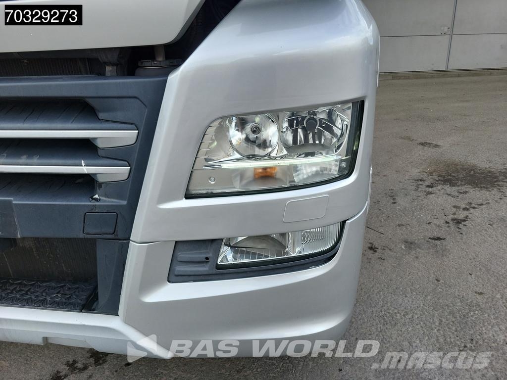 MAN TGX 18.560 4X2 XXL Retarder 2xTanks Full-Air Alcoa Camiones tractor