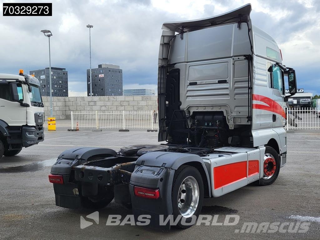 MAN TGX 18.560 4X2 XXL Retarder 2xTanks Full-Air Alcoa Camiones tractor