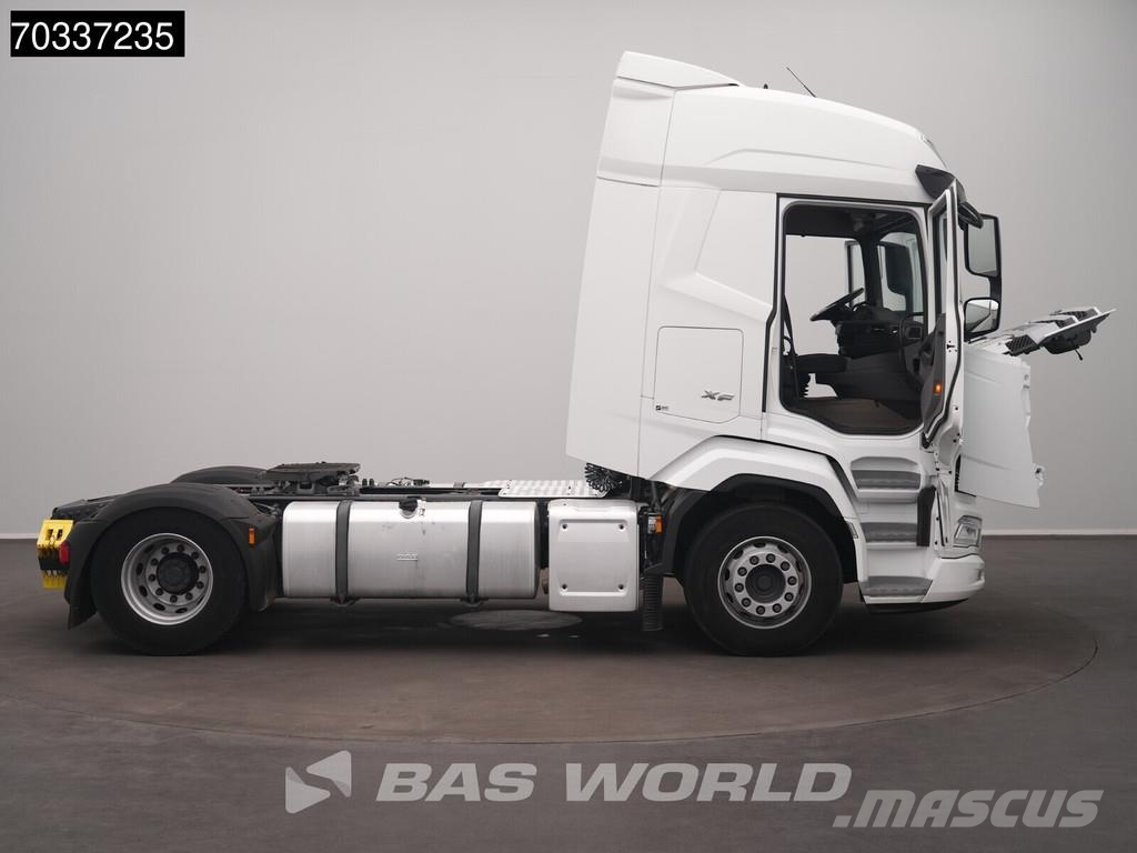 DAF XF 480 XF 4X2 2x Tanks ACC Tegljači