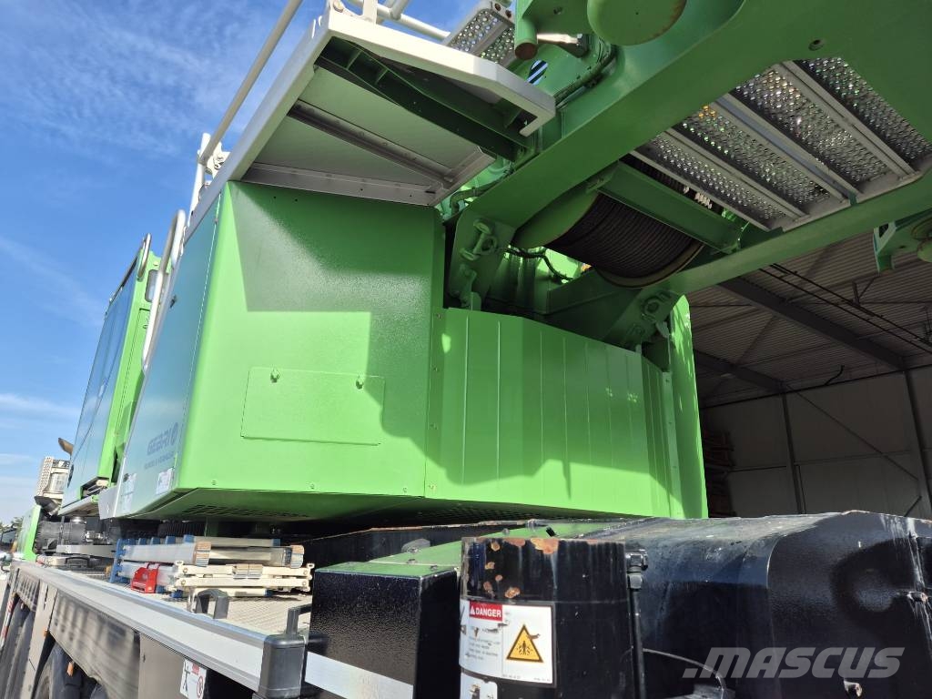 Liebherr LTM 1230-5.1 Grúas todo terreno