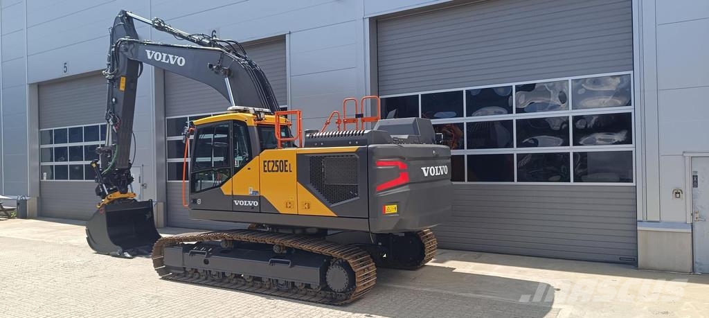 Volvo EC250EL Lánctalpas kotrók