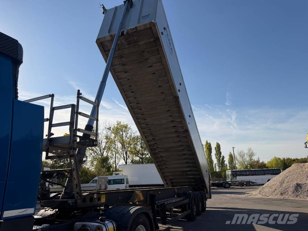 Schmitz Cargobull Gotha SKI 24 نصف مقطورات قلابة