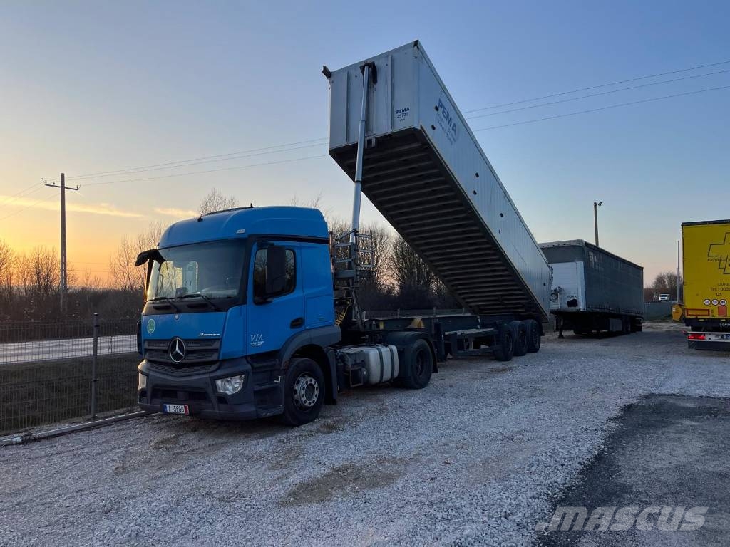 Schmitz Cargobull Gotha SKI 24 نصف مقطورات قلابة