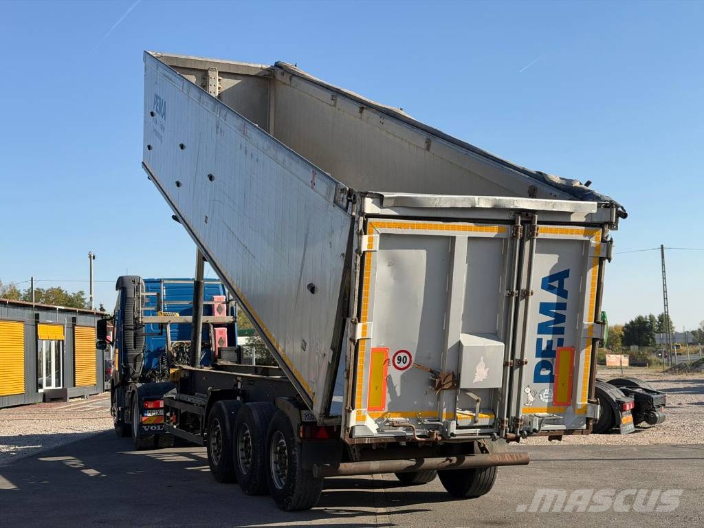 Schmitz Cargobull Gotha SKI 24 نصف مقطورات قلابة