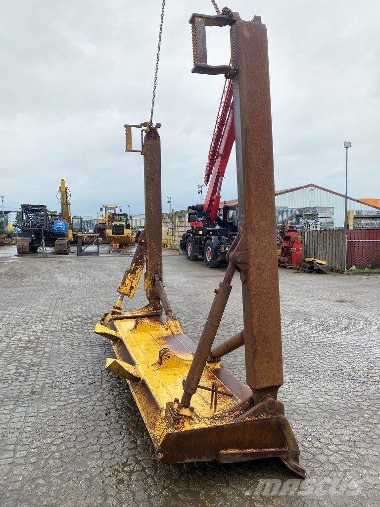 CAT D65 PX Planierschilder/Scharen