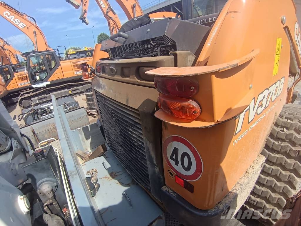 CASE TV 370 B Paletli yükleyiciler