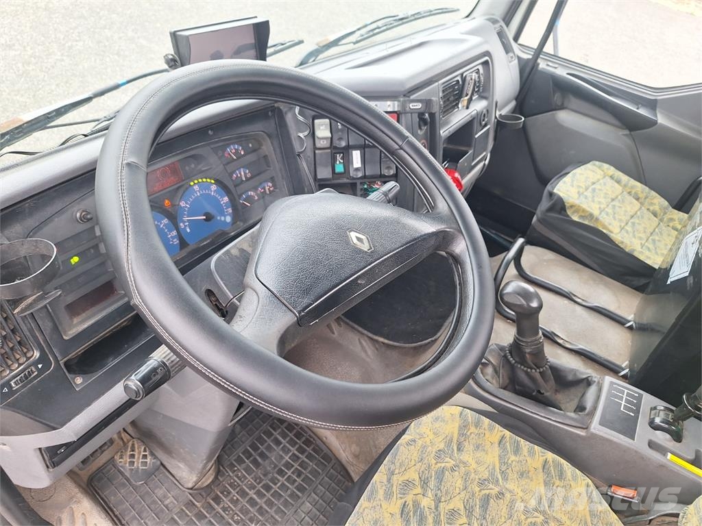 Renault MIDLUM 180.12 Chassis met cabine