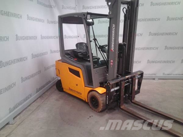Jungheinrich EFG 320 Elektromos targoncák