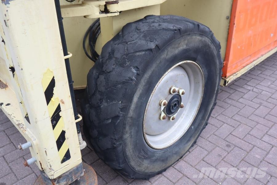 JLG 210-25 Diesel, 4x4 Drive, 23m Working Height, 1000 剪叉式升降机