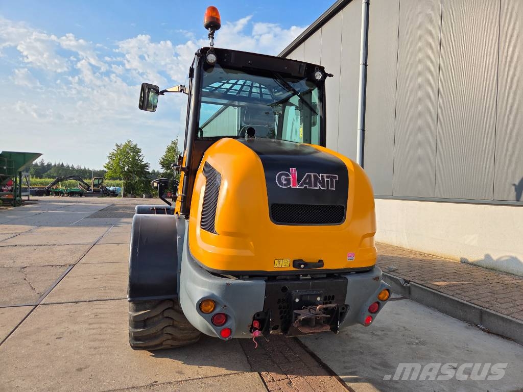 GiANT V 761 Tele Telescoop رافعة تلسكوبية