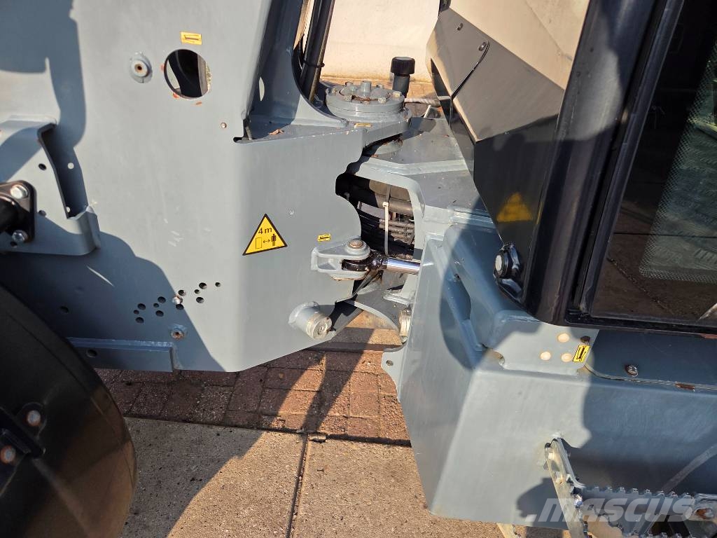GiANT V 761 Tele Telescoop رافعة تلسكوبية