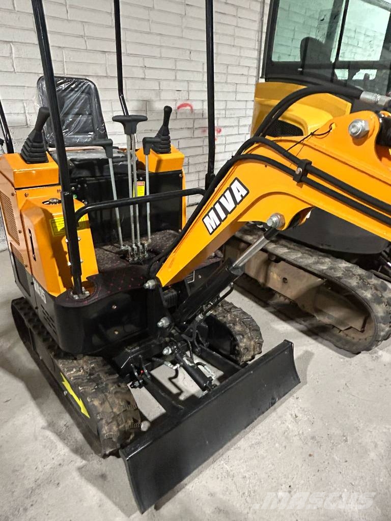 Miva VA15 Miniexcavadoras