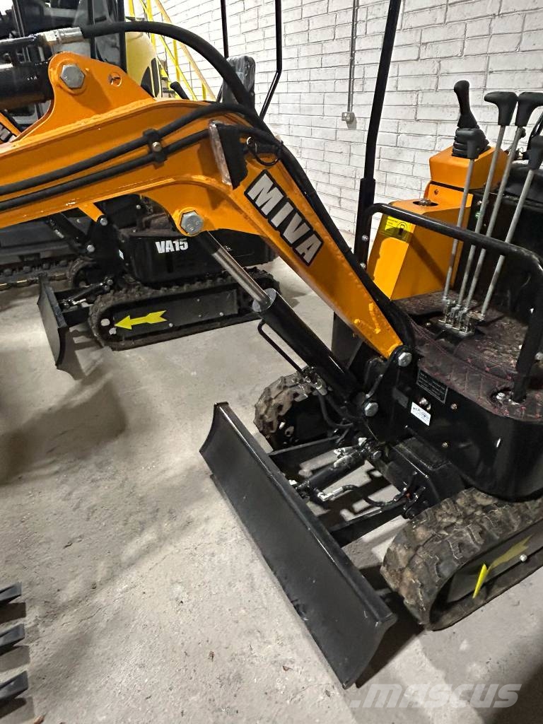 Miva VA15 Miniexcavadoras