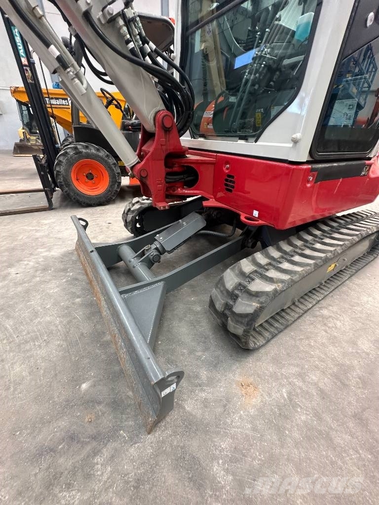 Takeuchi TB 325 R Miniescavadeiras < 7t (Mini escavadeiras)