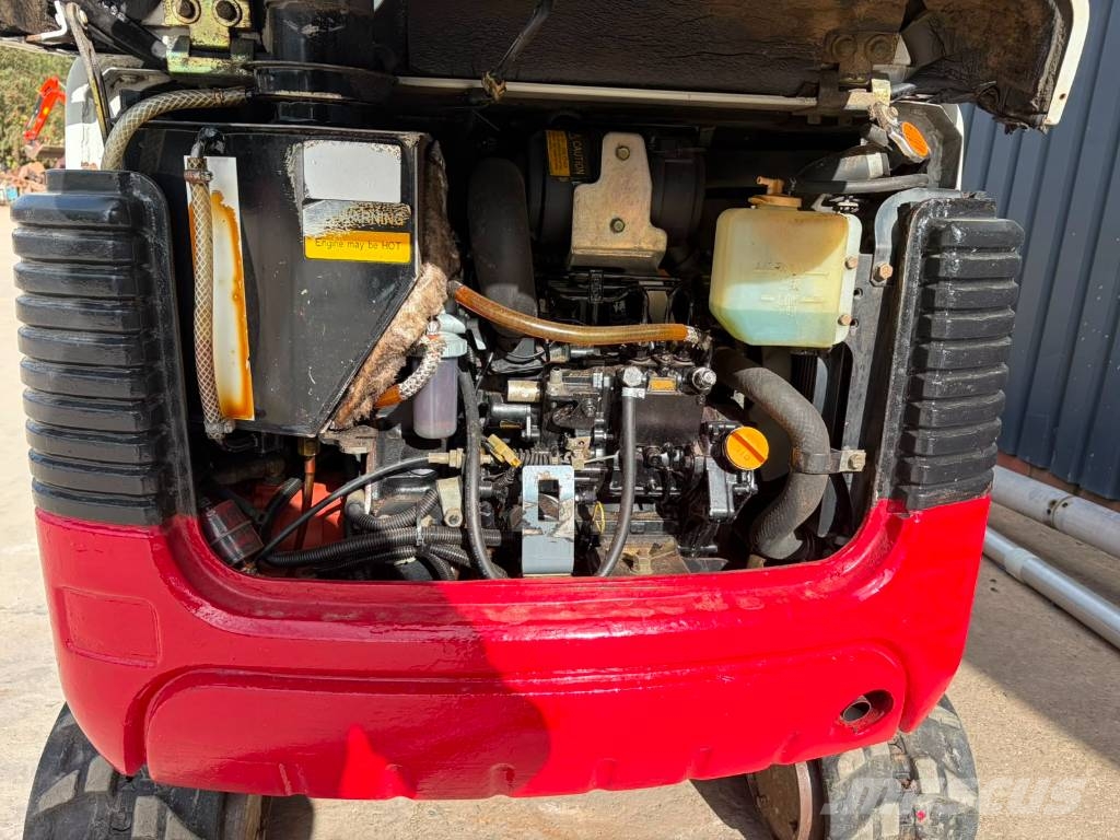 Takeuchi TB 016 Mini Escavadoras <7t