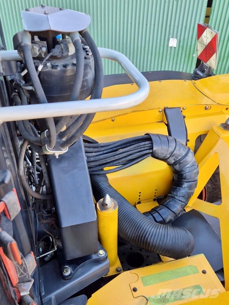 CLAAS Xerion 3800 Trac VC - drehbare Kabine Sonstige Landmaschinen