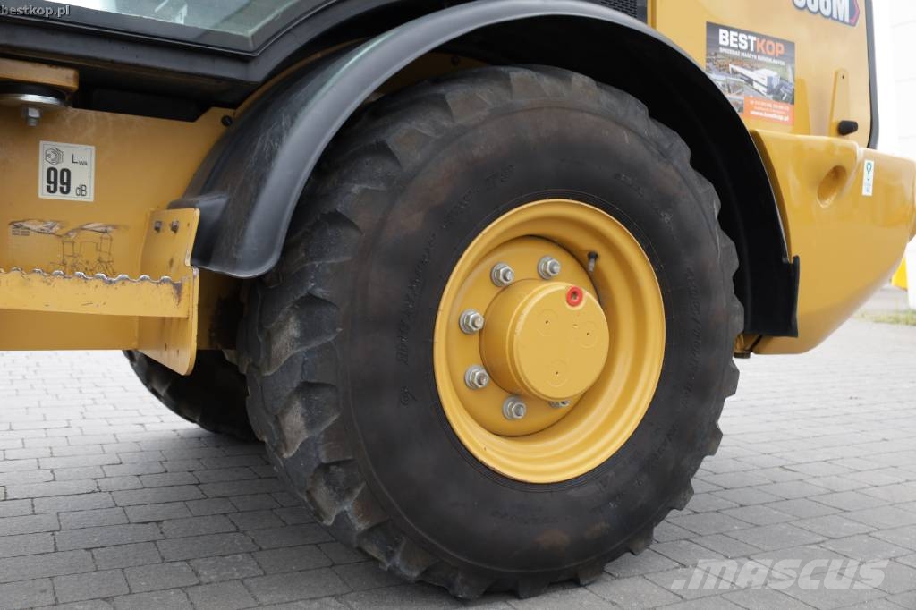 CAT 906M Chargeuse sur pneus