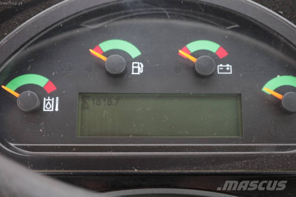 CAT 906M Chargeuse sur pneus