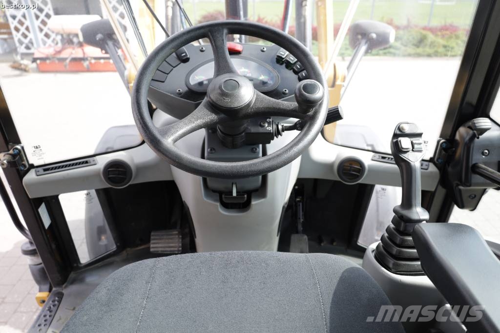 CAT 906M Chargeuse sur pneus