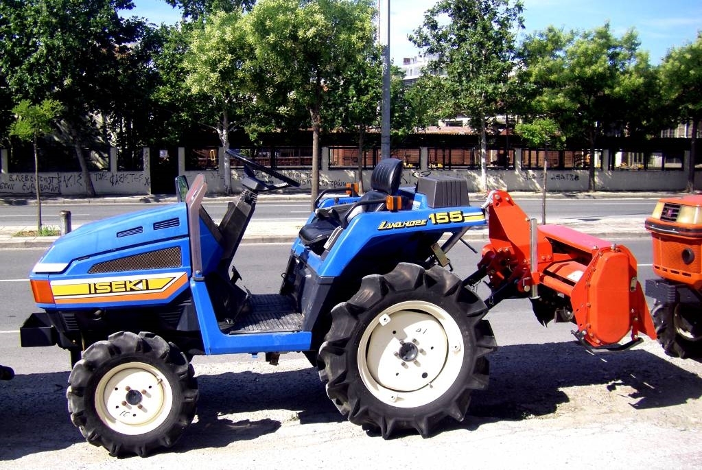Iseki LANDHOPE 155 4WD Трактори