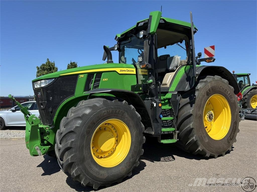 John Deere 7R 330 Трактора
