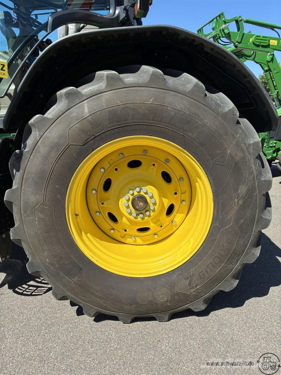 John Deere 7R 330 Трактора