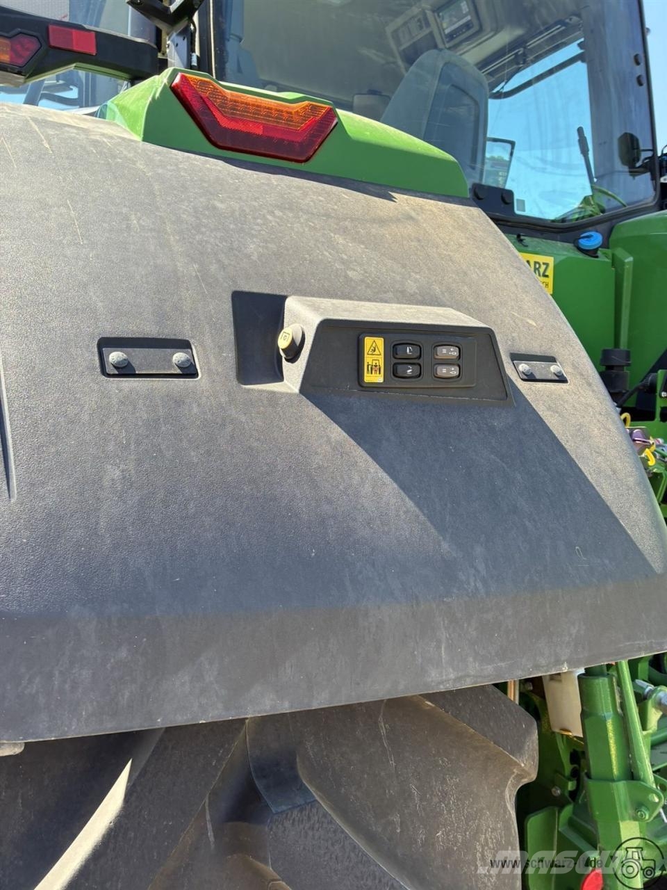 John Deere 7R 330 Трактора