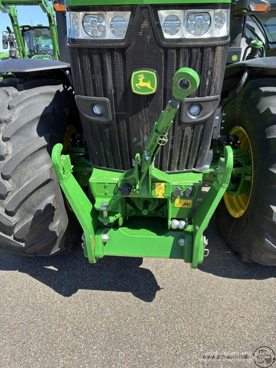 John Deere 7R 330 Трактора