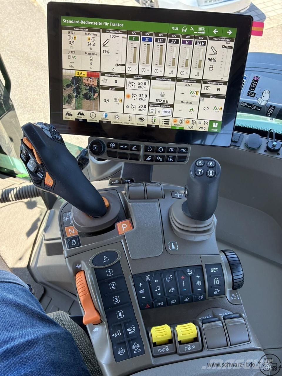 John Deere 7R 330 Трактора