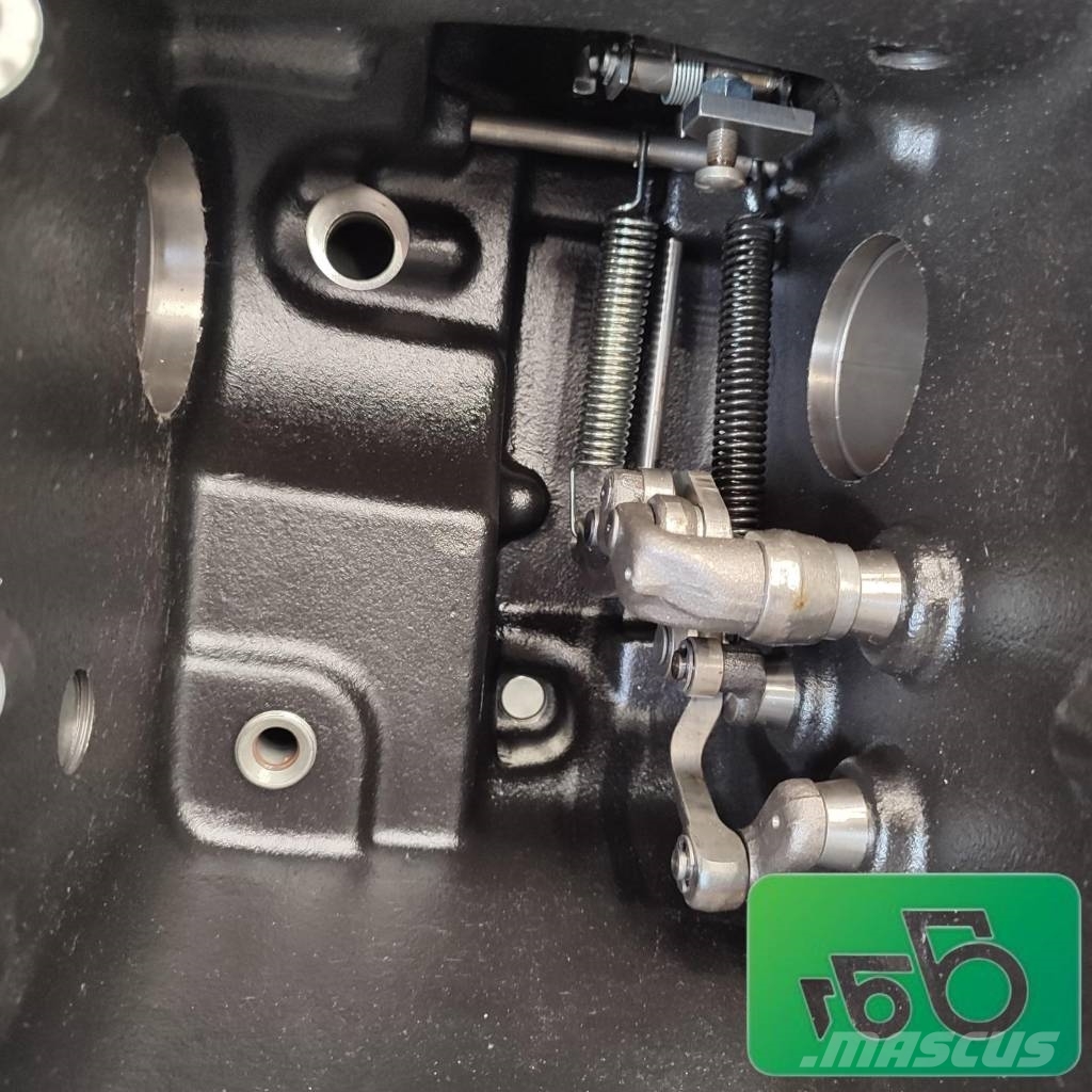 Deutz-Fahr Agrofarm 85 Pump Base Rear Axle 0.015.6690.5 Šasija un piekare