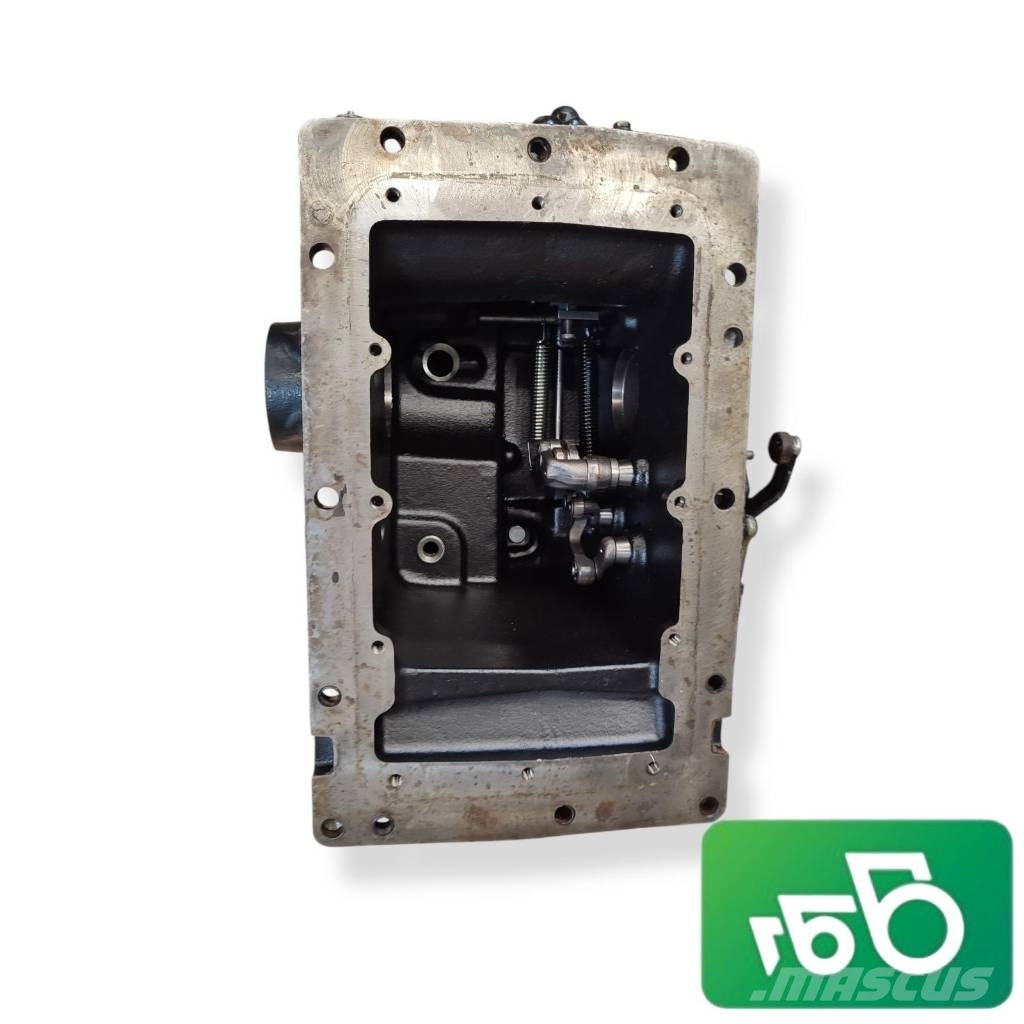Deutz-Fahr Agrofarm 85 Pump Base Rear Axle 0.015.6690.5 Šasija un piekare