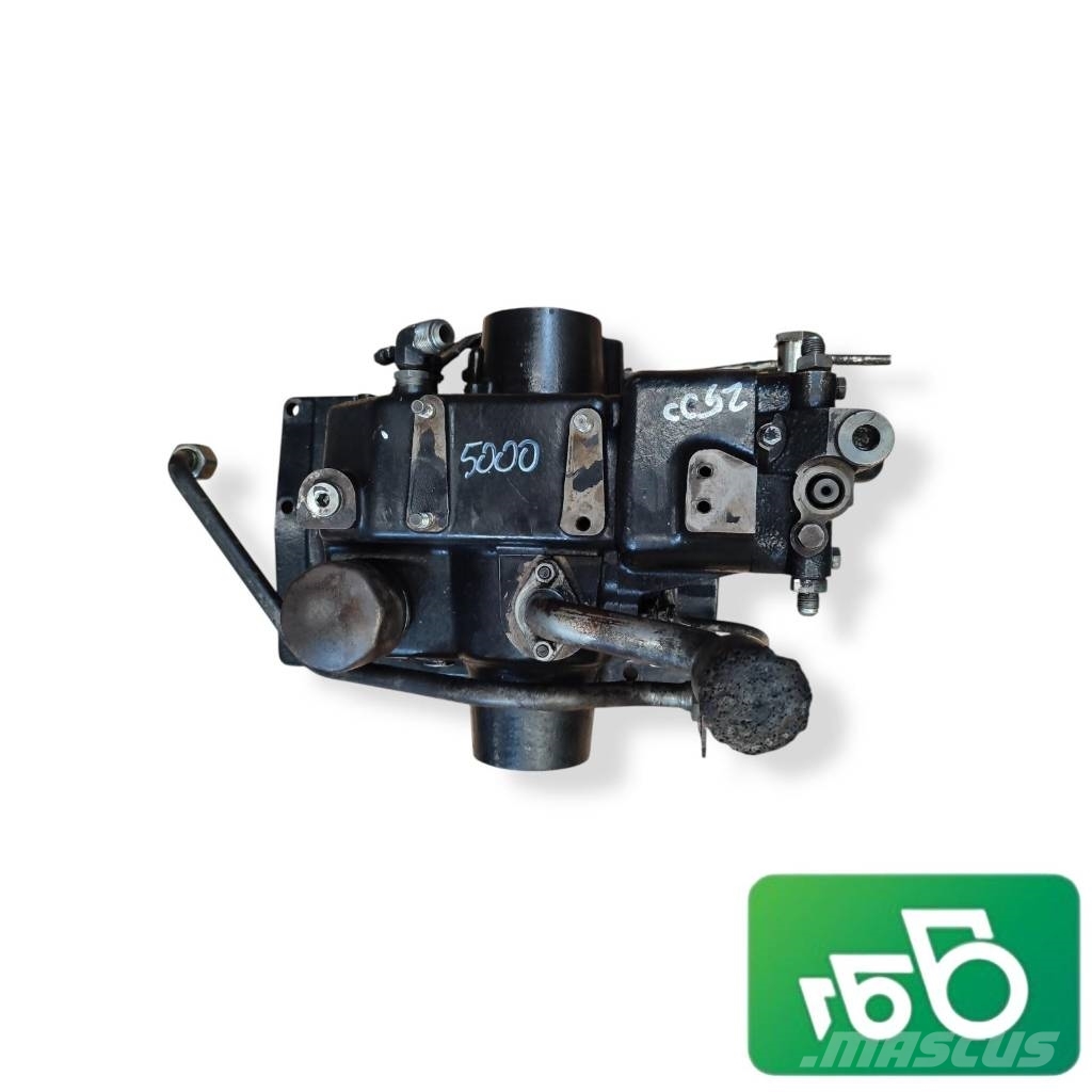 Deutz-Fahr Agrofarm 85 Pump Base Rear Axle 0.015.6690.5 Šasija un piekare