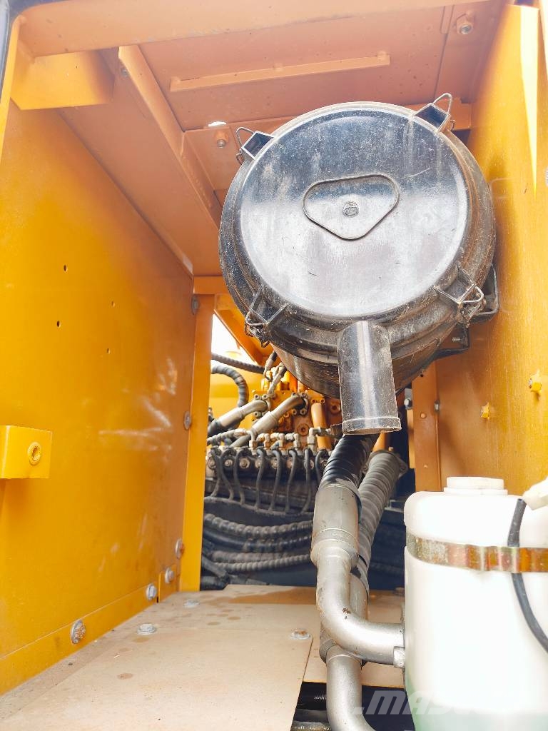 Sany SY215C Escavadoras de rastos