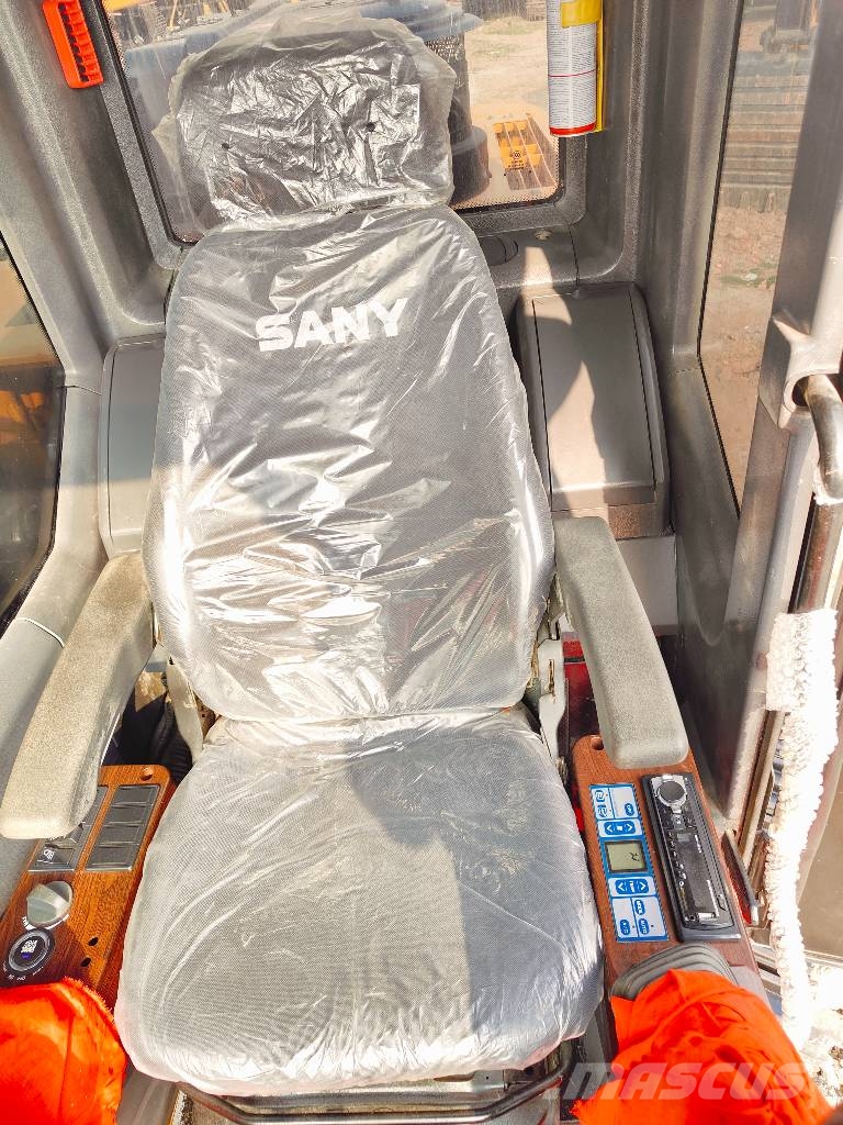 Sany SY215C Escavadoras de rastos