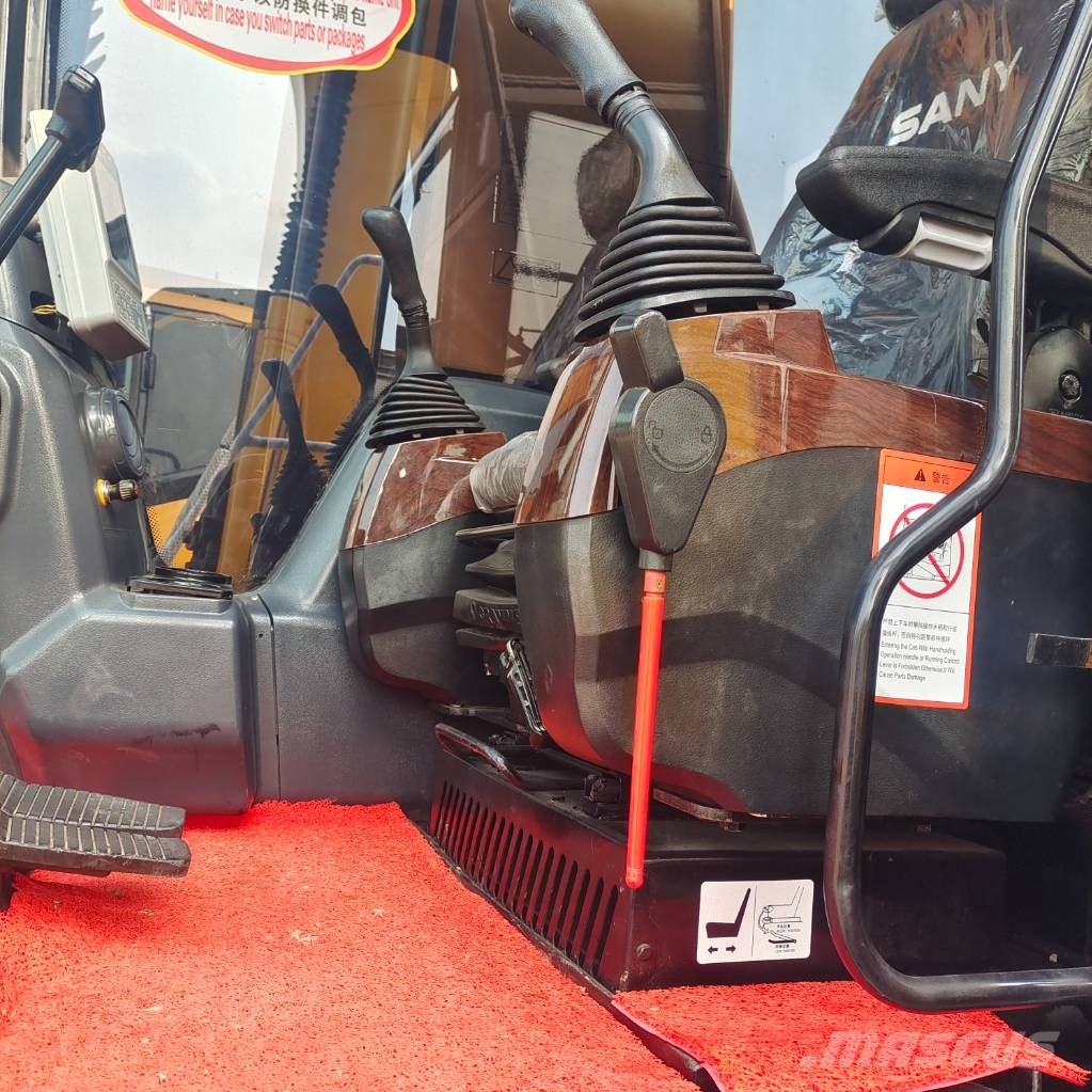 Sany SY215C Escavadoras de rastos