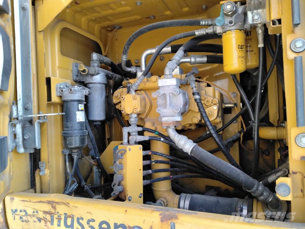CAT 323 EL Beltegraver