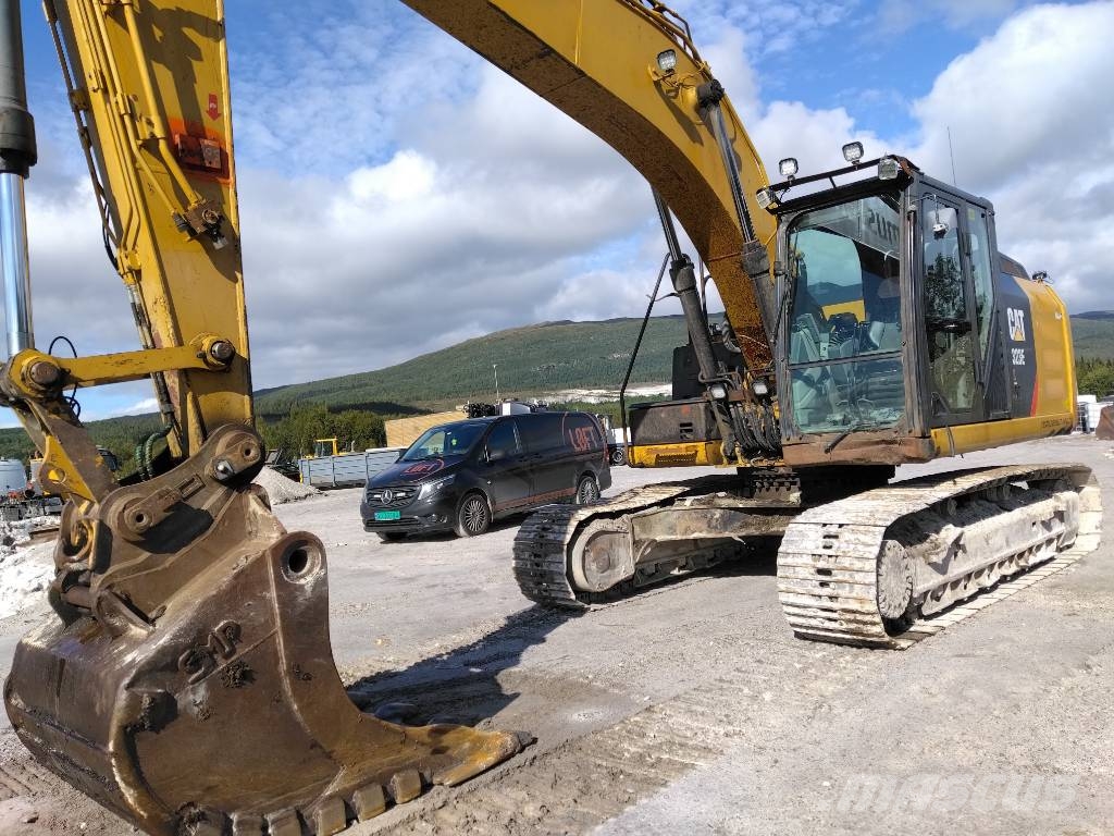 CAT 323 EL Beltegraver