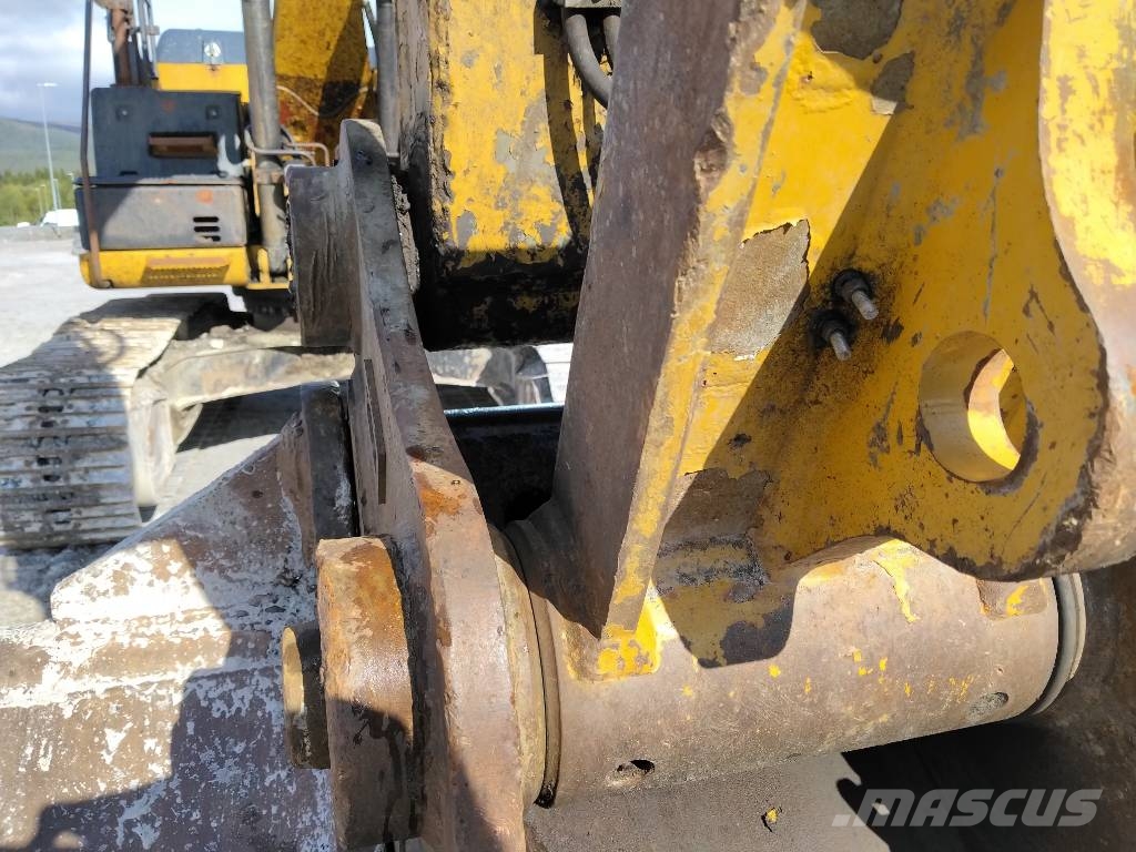 CAT 323 EL Beltegraver