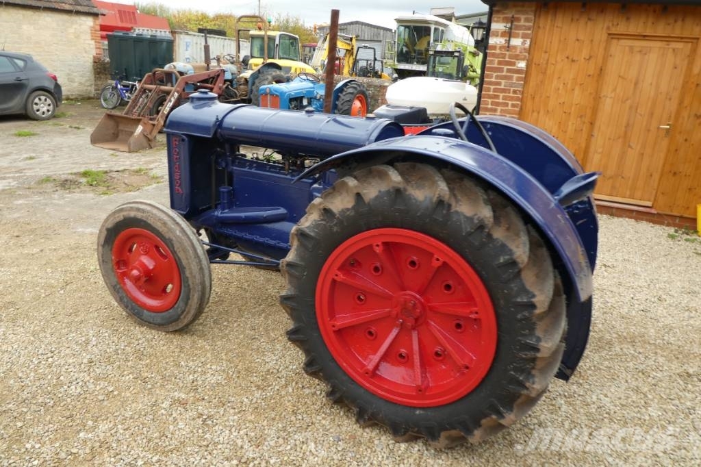 standard fordson Tractors